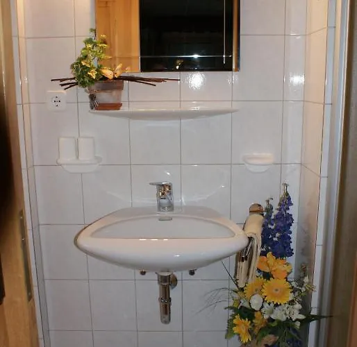 Haus Bergfrieden Bach (Tyrol)