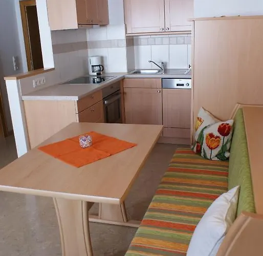 Haus Bergfrieden Bach (Tyrol)