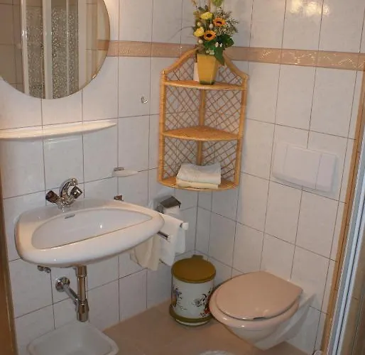 Hotel Haus Bergfrieden 3*